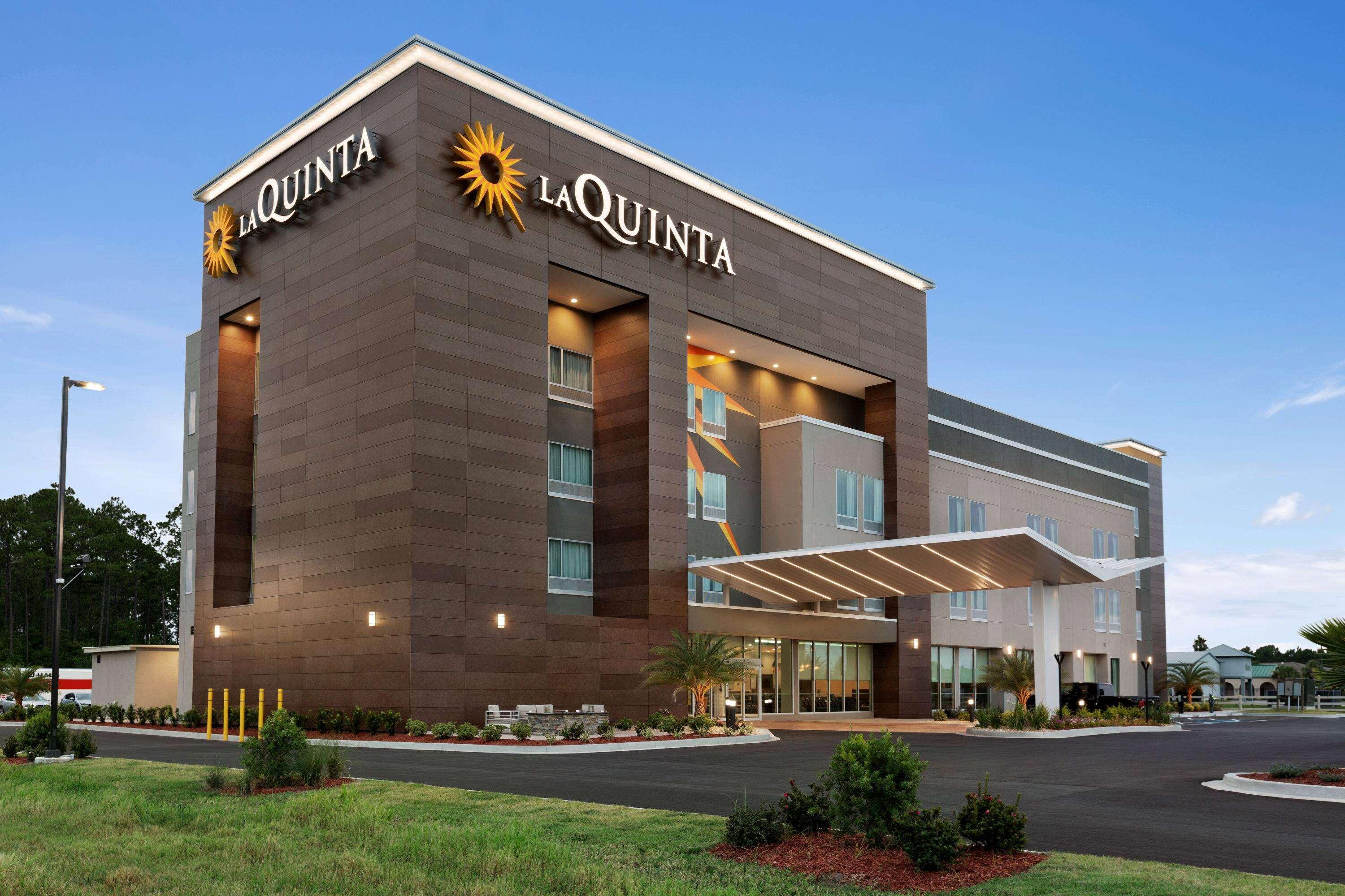 La Quinta Brunswick/Golden Isles Hotel Eksteriør billede